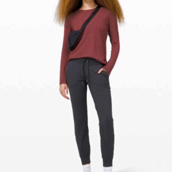 Lululemon Ever Ready Long Sleeve - Picture 3 of 7